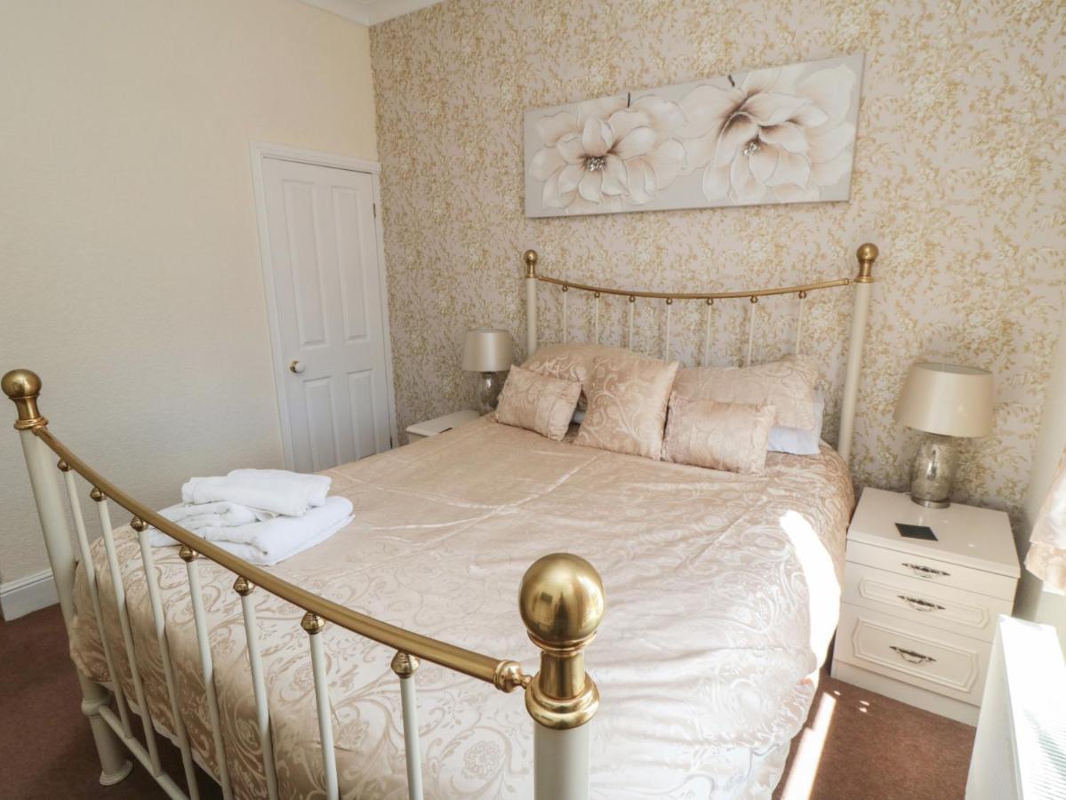 Villa Wellington House Bridlington Esterno foto